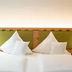 Hotel Krone 3*