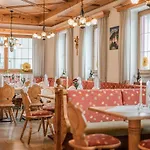 Hotel Krone Kinding