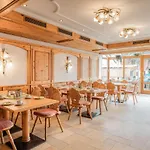 Hotel Krone 3*