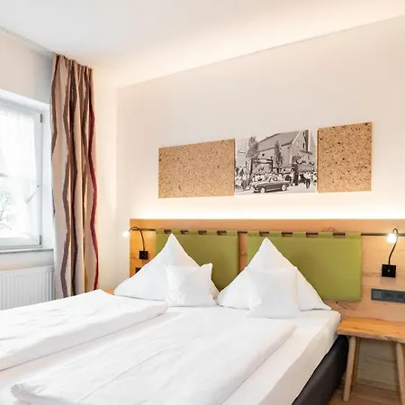 Hotel Krone 3*