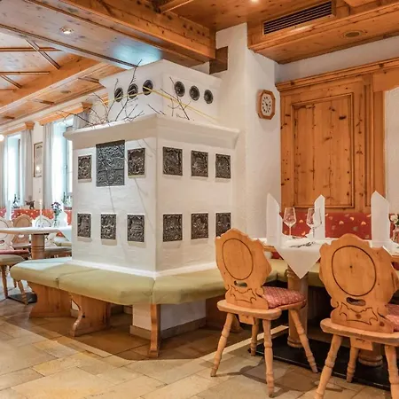 Krone Hotel 3*