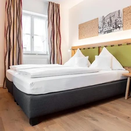 Hotel Krone 3*